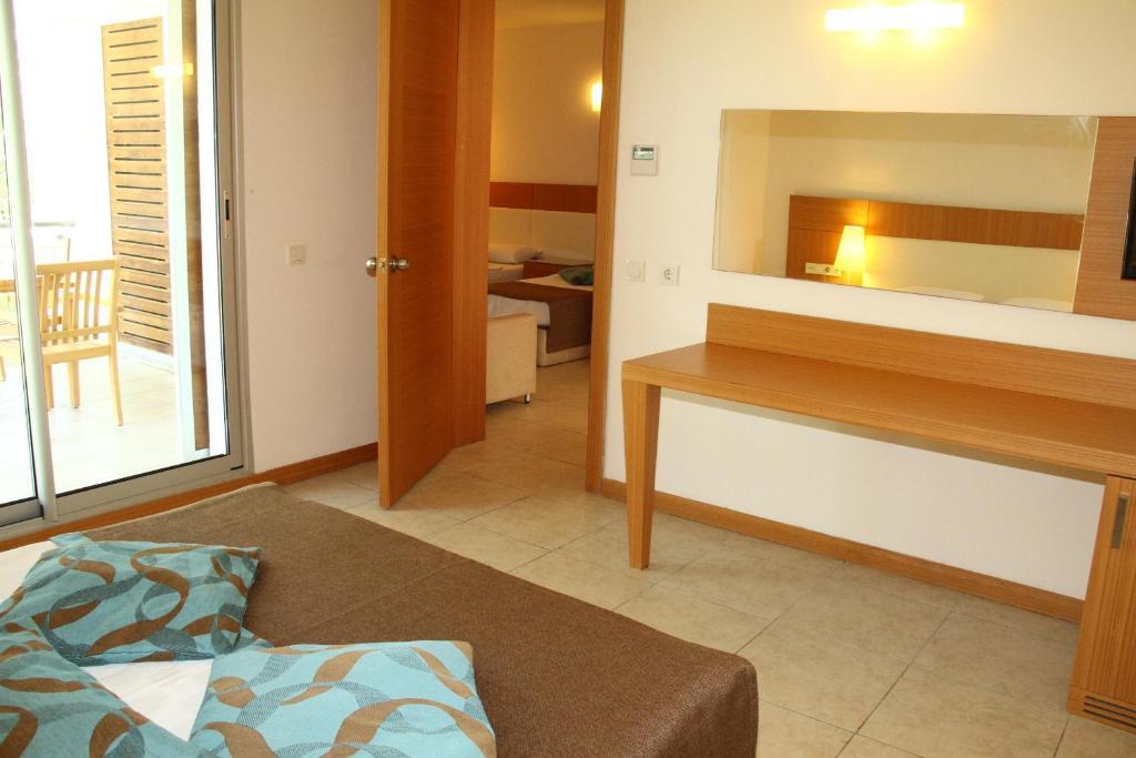 Club Kastalia Holiday Village Konakli Bilik gambar